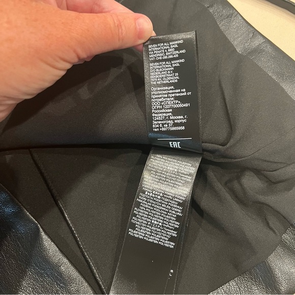 7 For All Mankind Faux Vegan Leather Belted Jacket Blazer Black Size Large - Picture 9 of 16